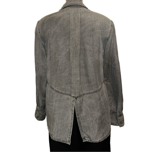 BELLA DAHL Lyocell Split Back Button Down Shirt Size S - Picture 7 of 10